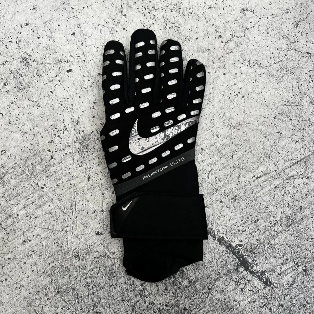 Вратарские перчатки Nike Phantom Elite black БРАК #3