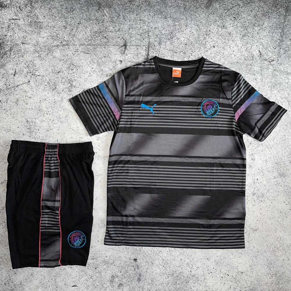 Футбольная форма Man City Training grey/black #1