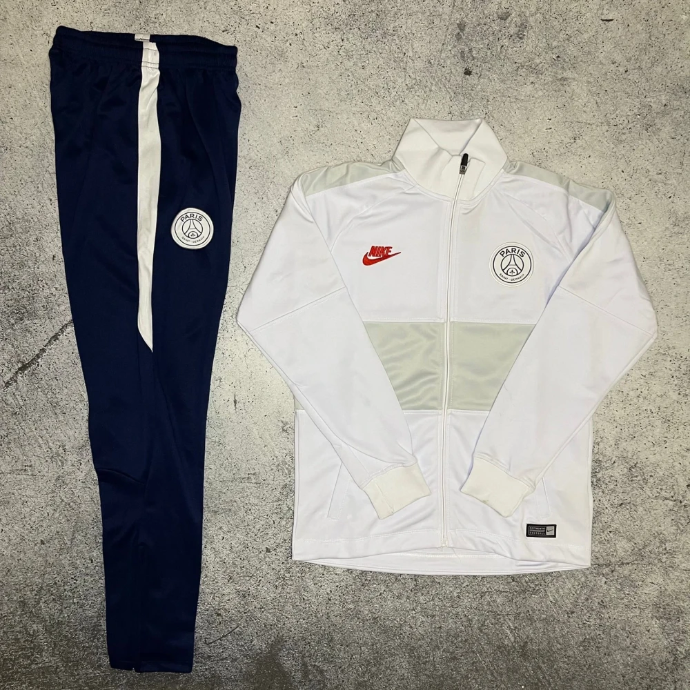 Костюм PSG white/navy #1
