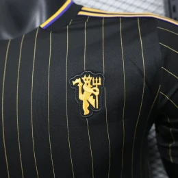 Футболка Man United Terrace Icons black/yellow #4