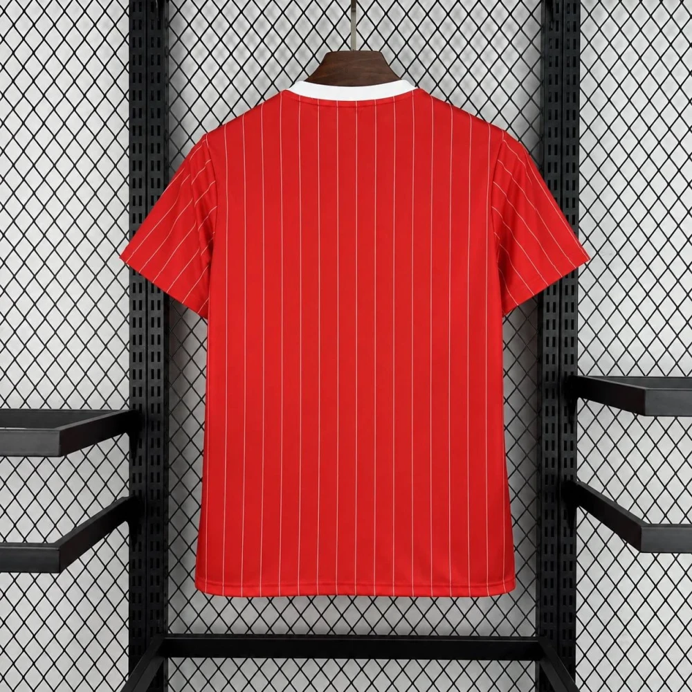 Футболка Man United Terrace Icons red #2