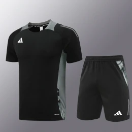 Футбольная форма Adidas black/grey #1