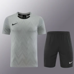 Футбольная форма Nike grey/black #2