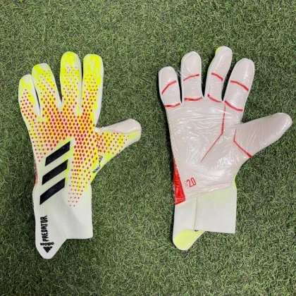 Вратарские перчатки Adidas Predator 20 Pro yellow