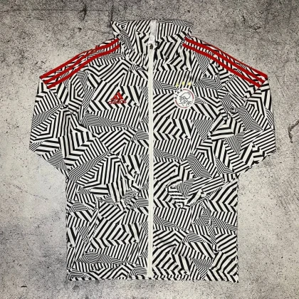 Ветровка Ajax white